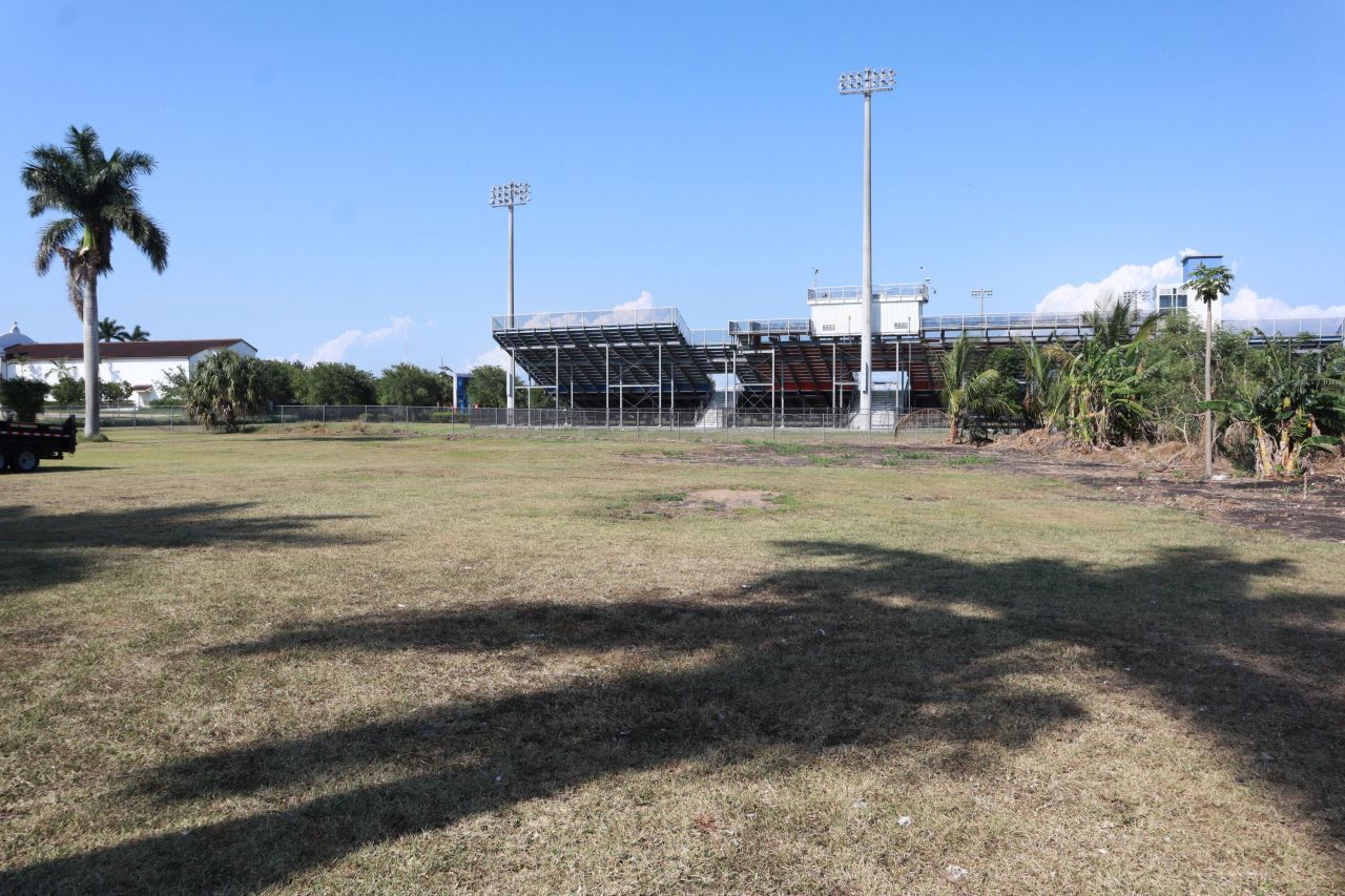 360 Kismet Avenue, Pahokee, FL 33476 Photo