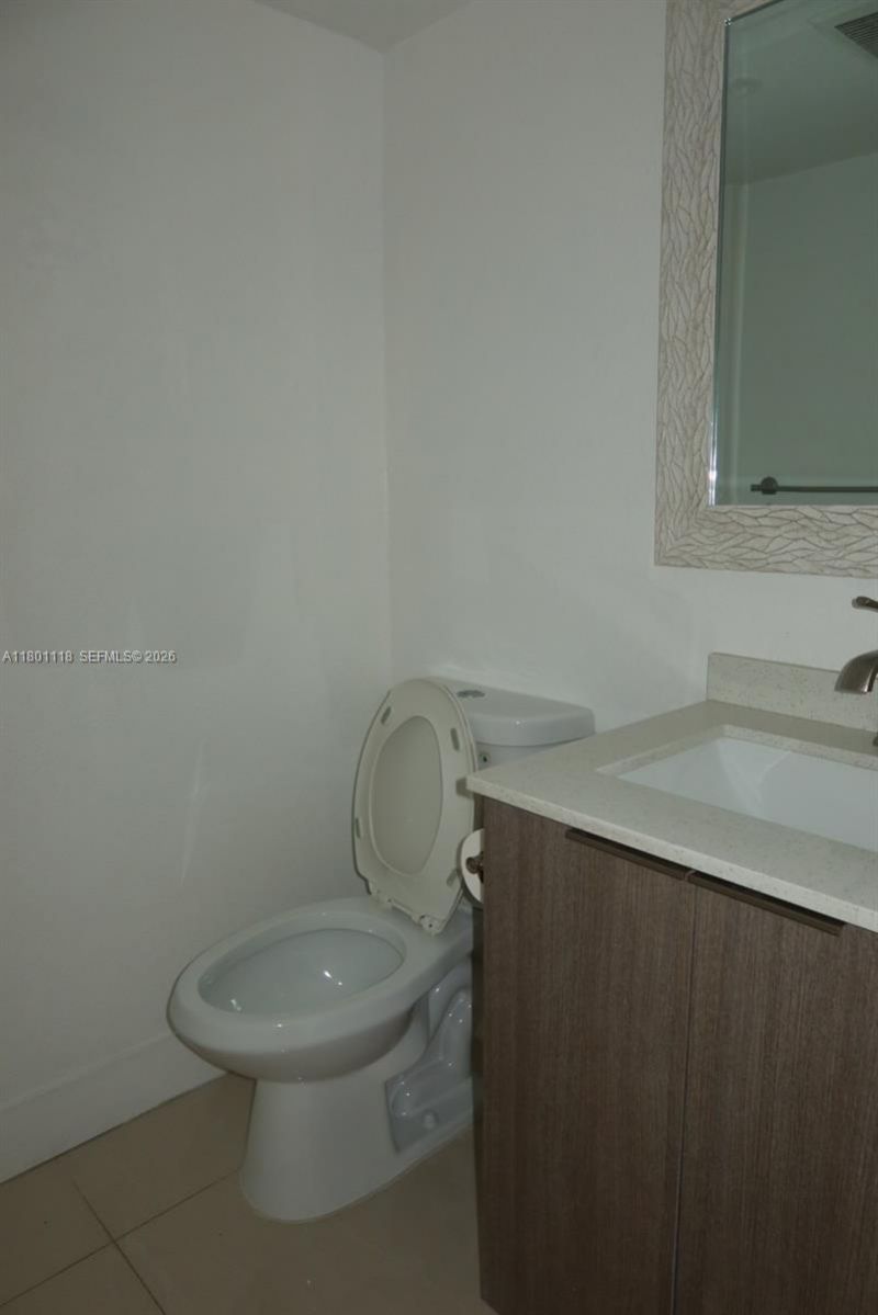 8098 NW 99th Ter, Hialeah Gardens, FL 33016 Photo