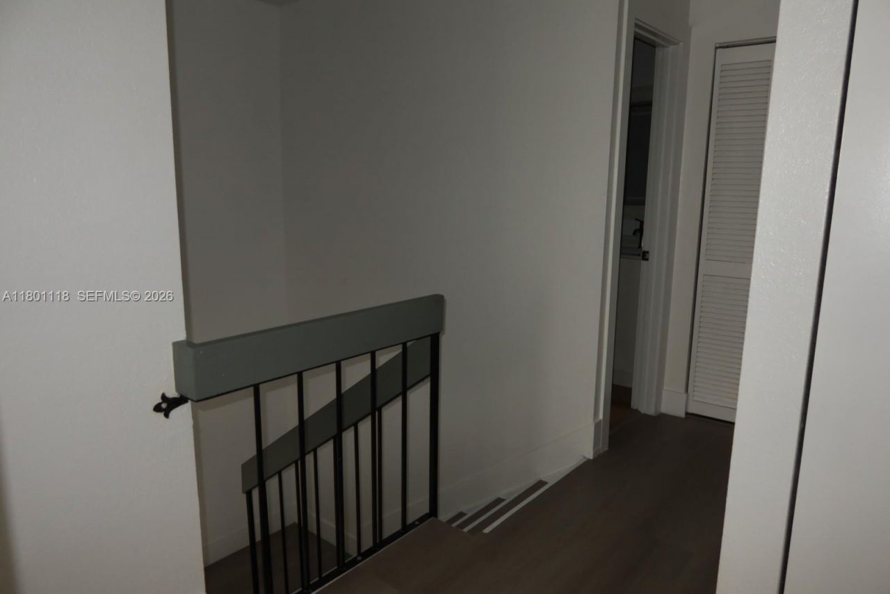 8098 NW 99th Ter, Hialeah Gardens, FL 33016 Photo