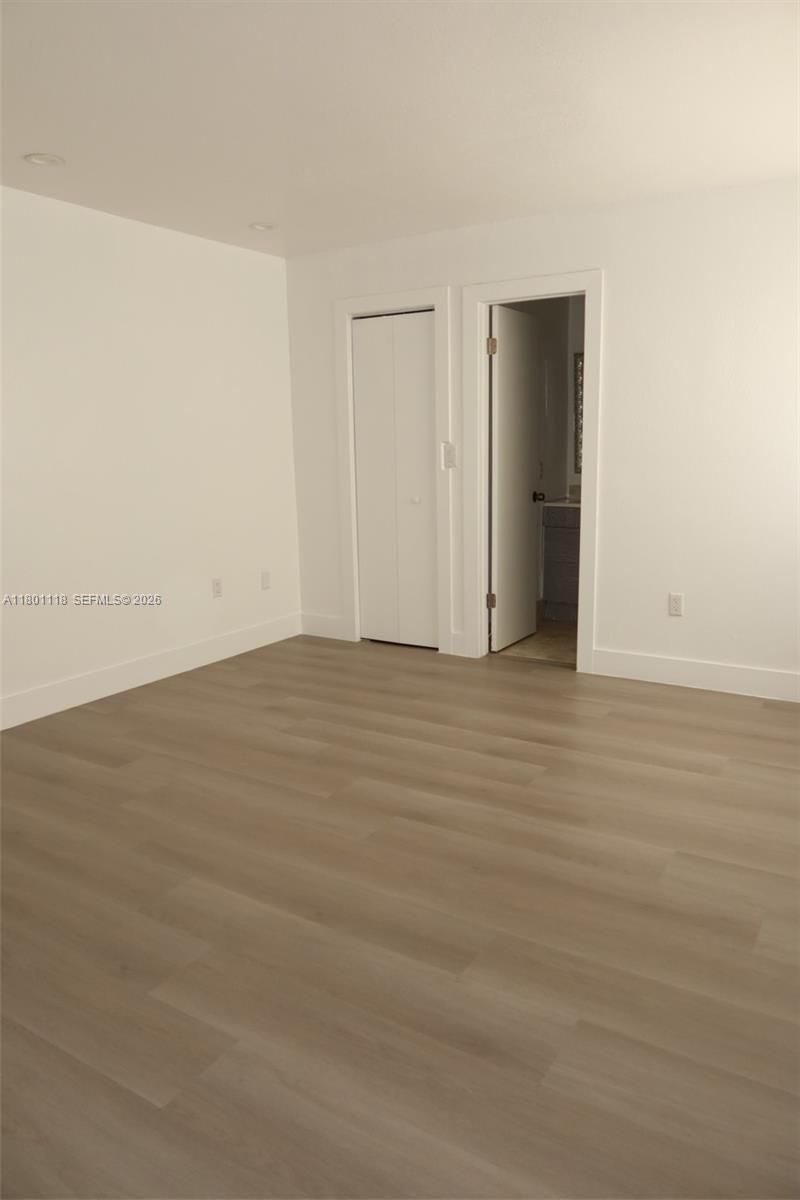 8098 NW 99th Ter, Hialeah Gardens, FL 33016 Photo