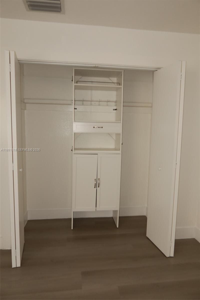 8098 NW 99th Ter, Hialeah Gardens, FL 33016 Photo