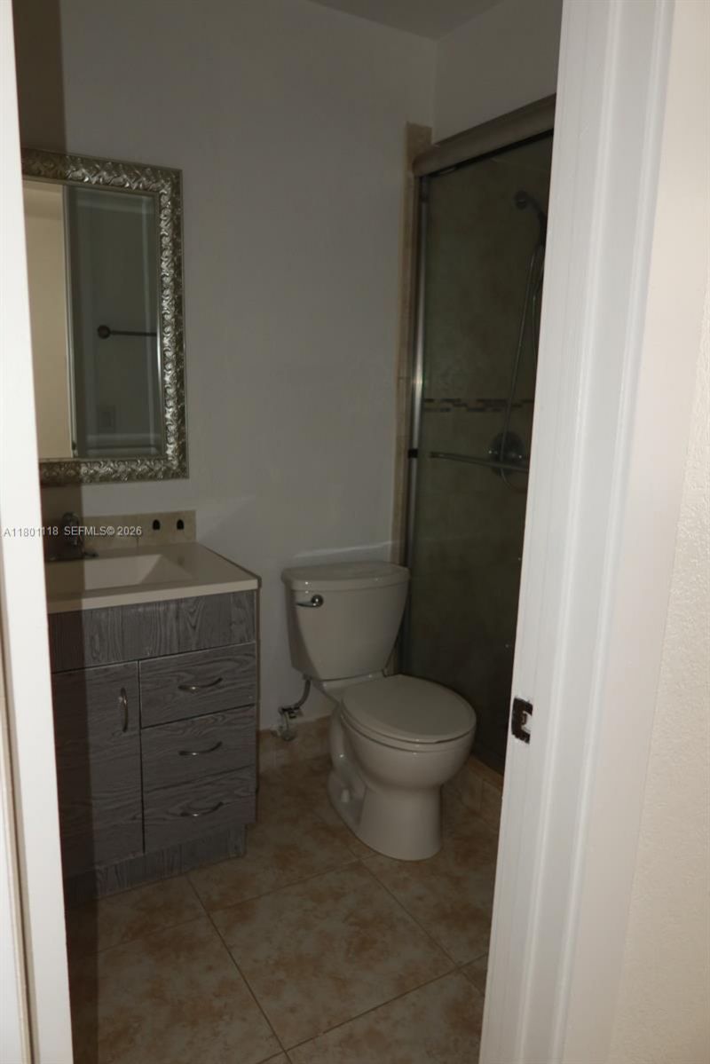 8098 NW 99th Ter, Hialeah Gardens, FL 33016 Photo