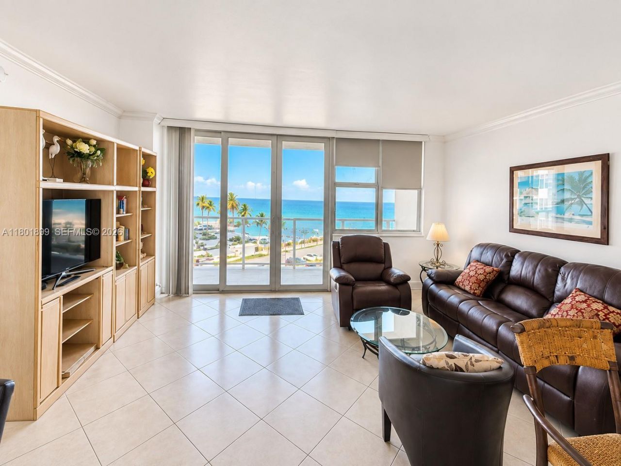3180 S Ocean Dr, Unit 403, Hallandale Beach, FL 33009 Photo