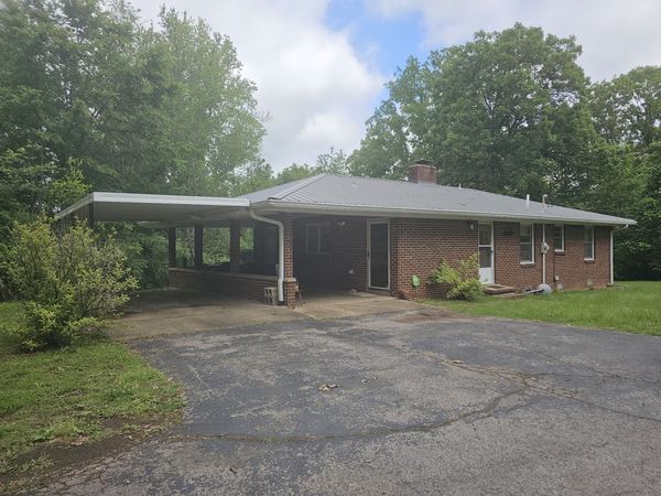 781 Highway 13 S, Waverly, TN 37185