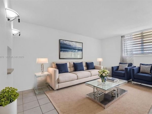 801 NW 47th Ave, Unit 118W, Miami, FL 33126