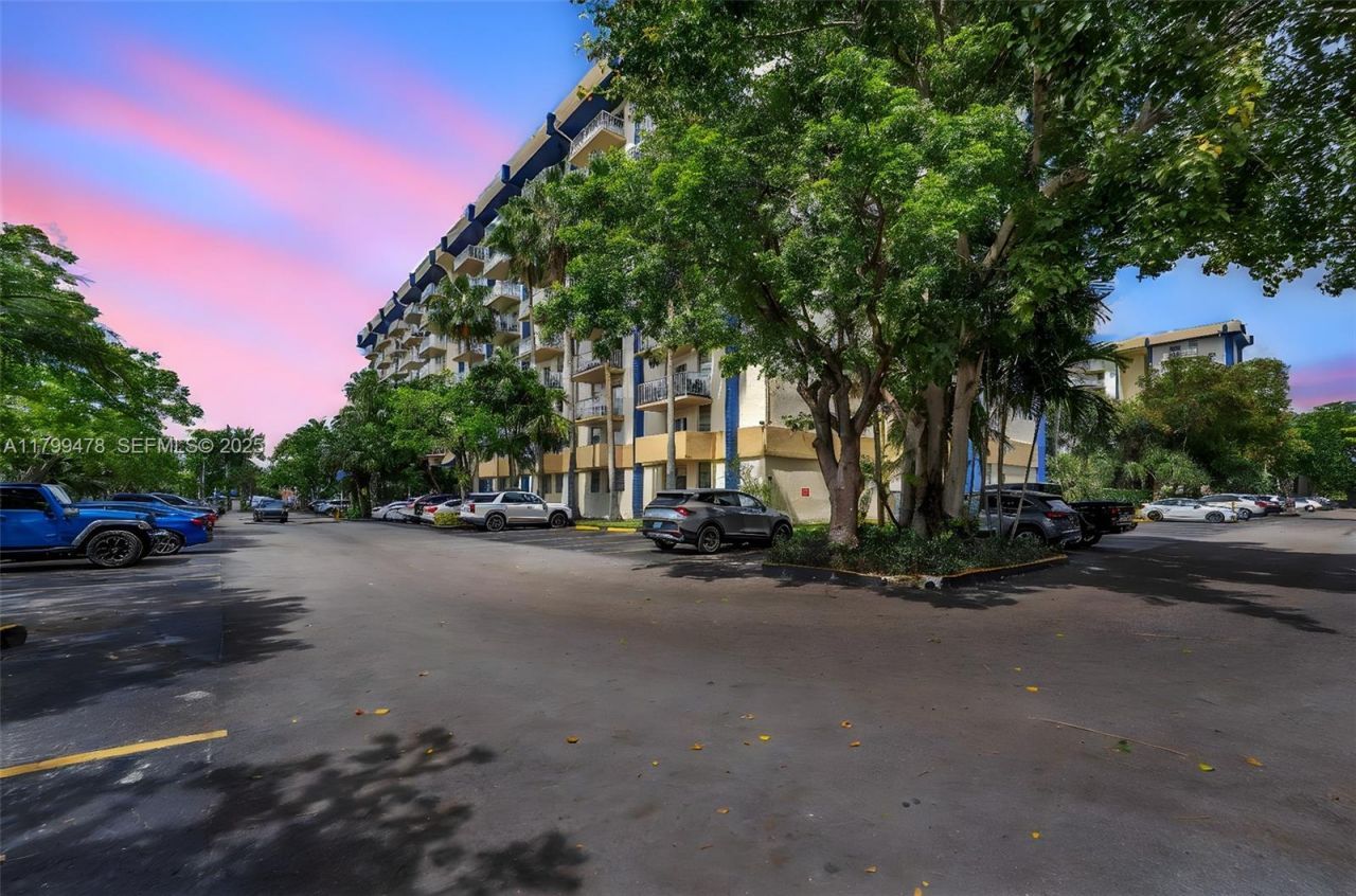 801 NW 47th Ave, Unit 118W, Miami, FL 33126 Photo