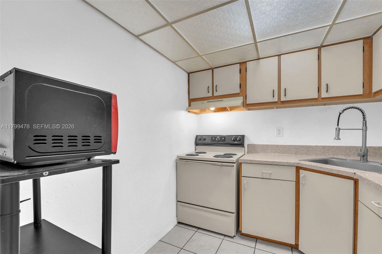 801 NW 47th Ave, Unit 118W, Miami, FL 33126 Photo