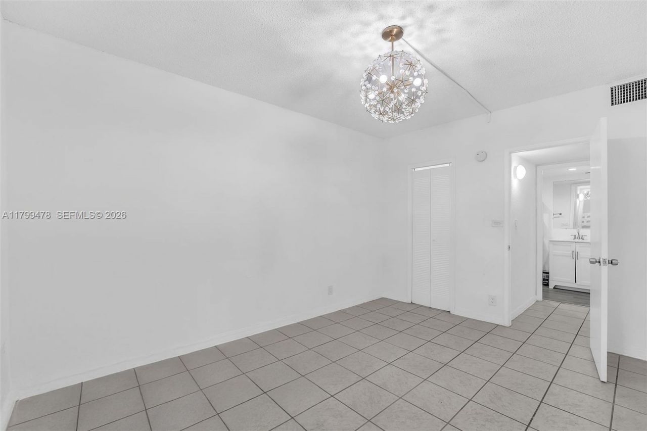 801 NW 47th Ave, Unit 118W, Miami, FL 33126 Photo