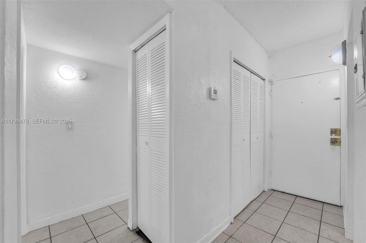801 NW 47th Ave, Unit 118W, Miami, FL 33126 Photo