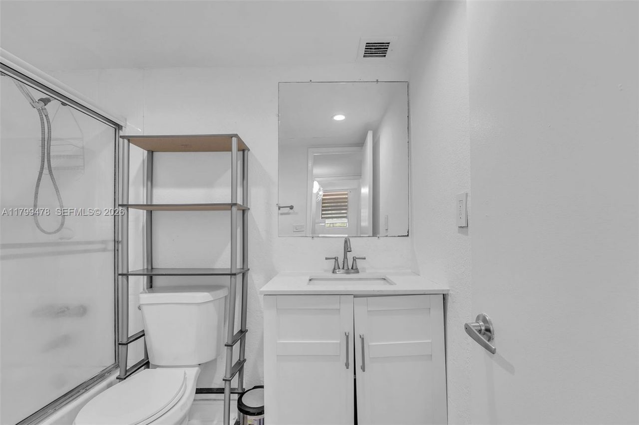 801 NW 47th Ave, Unit 118W, Miami, FL 33126 Photo