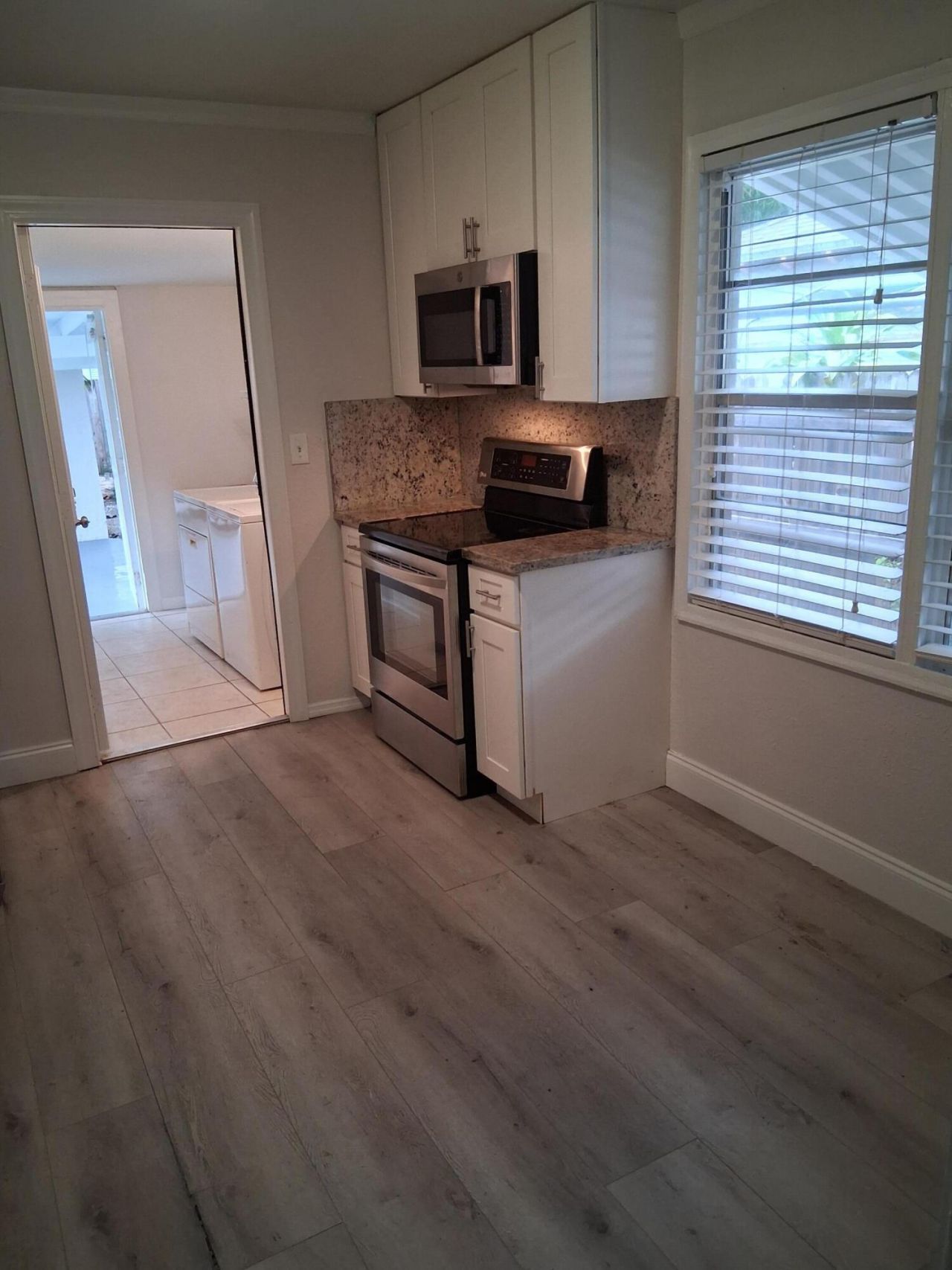 5815 Garden Avenue, West Palm Beach, FL 33405 Photo