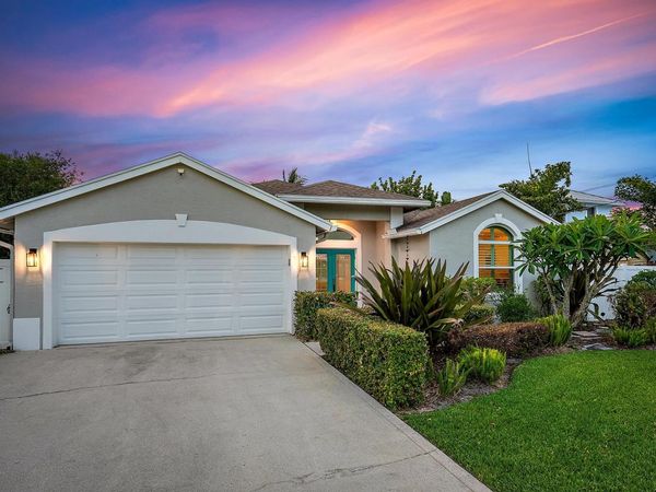 15129 Harriet Avenue, Jupiter, FL 33458