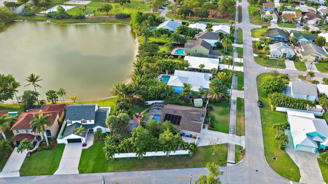 15129 Harriet Avenue, Jupiter, FL 33458 Photo