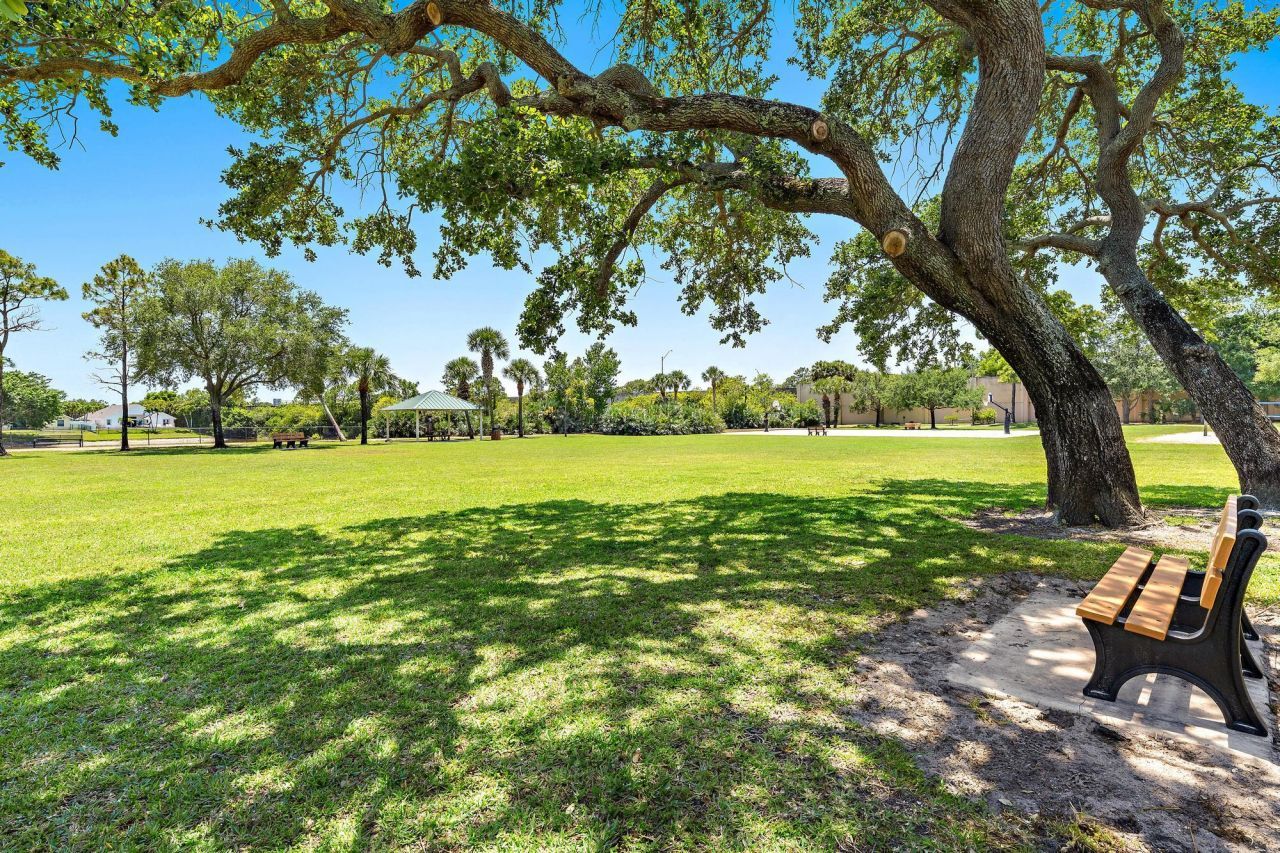 15129 Harriet Avenue, Jupiter, FL 33458 Photo