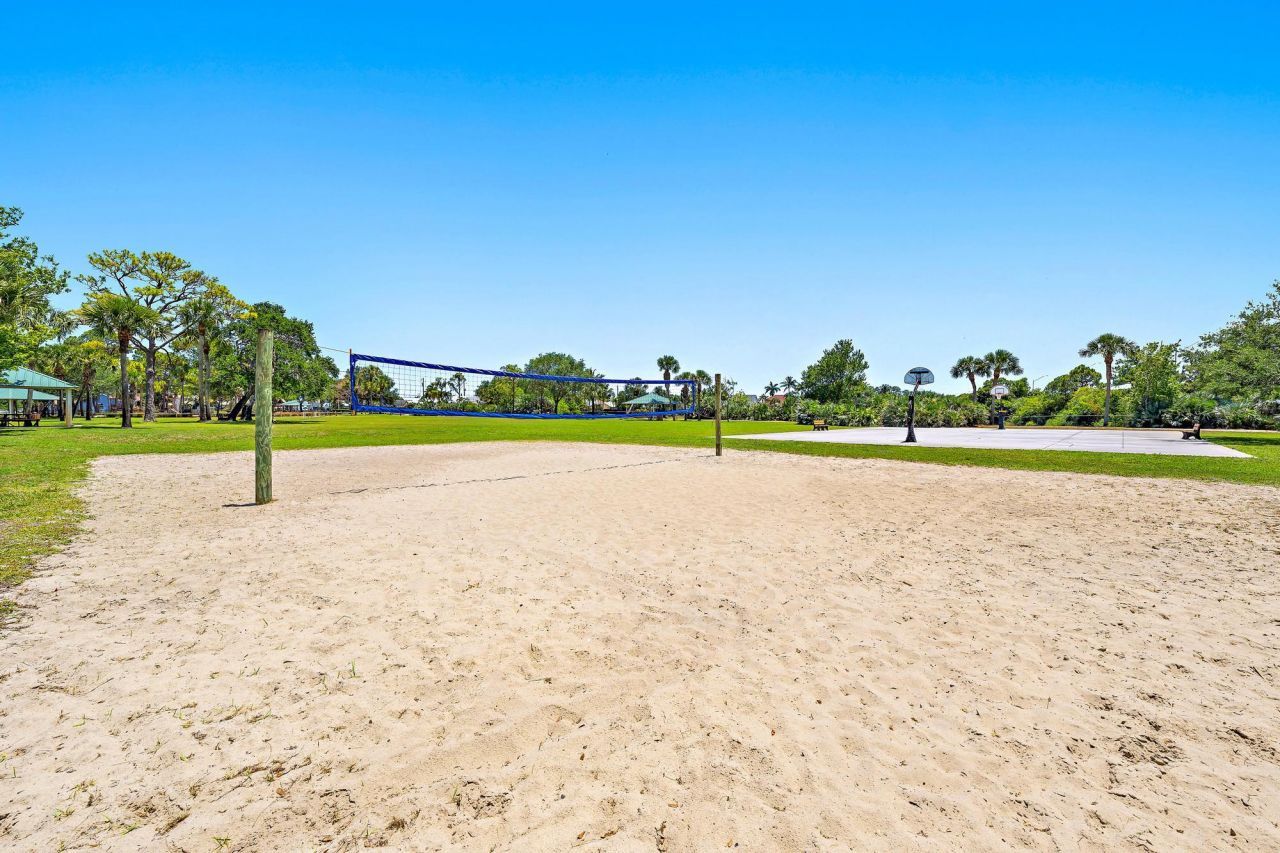 15129 Harriet Avenue, Jupiter, FL 33458 Photo