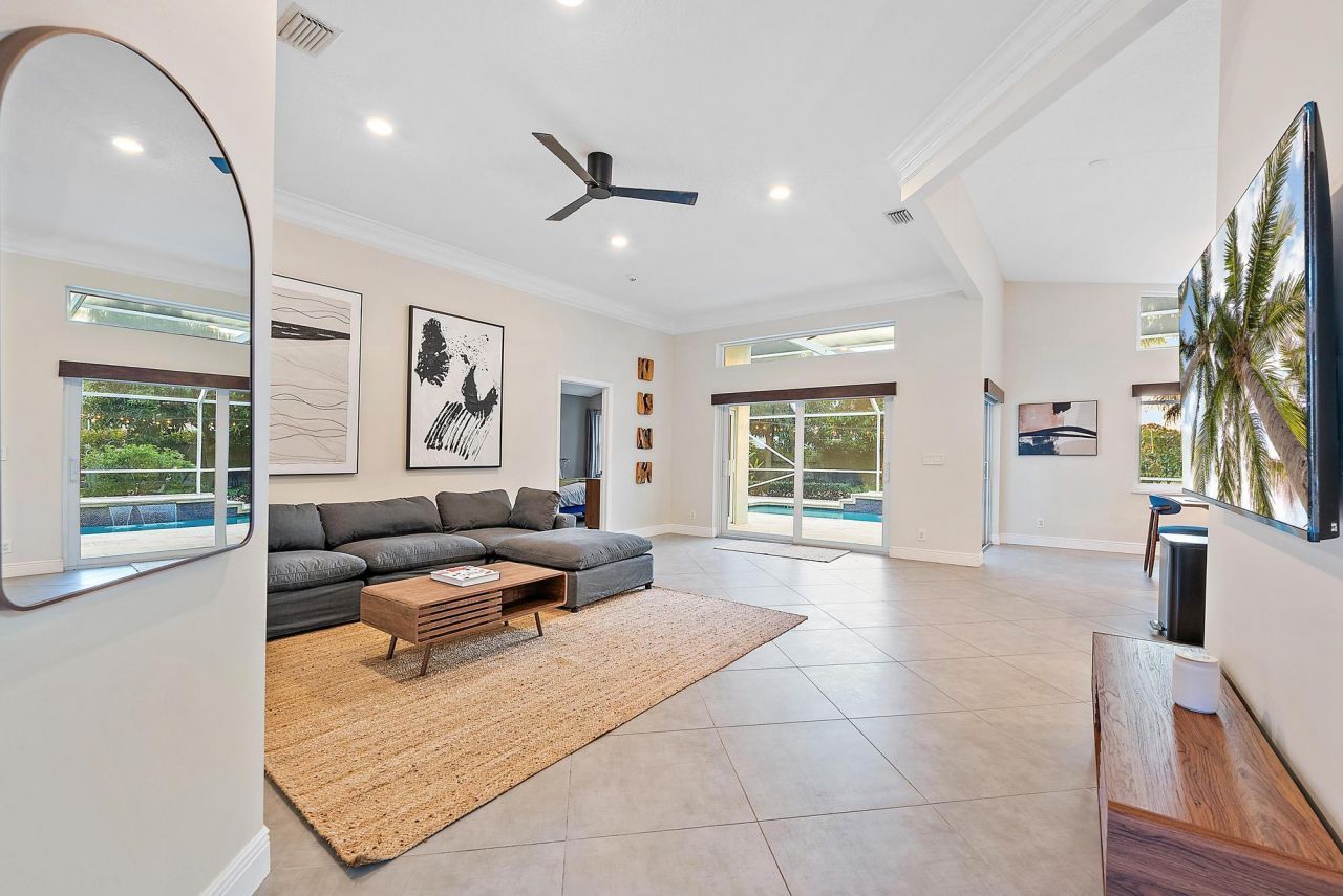 15129 Harriet Avenue, Jupiter, FL 33458 Photo