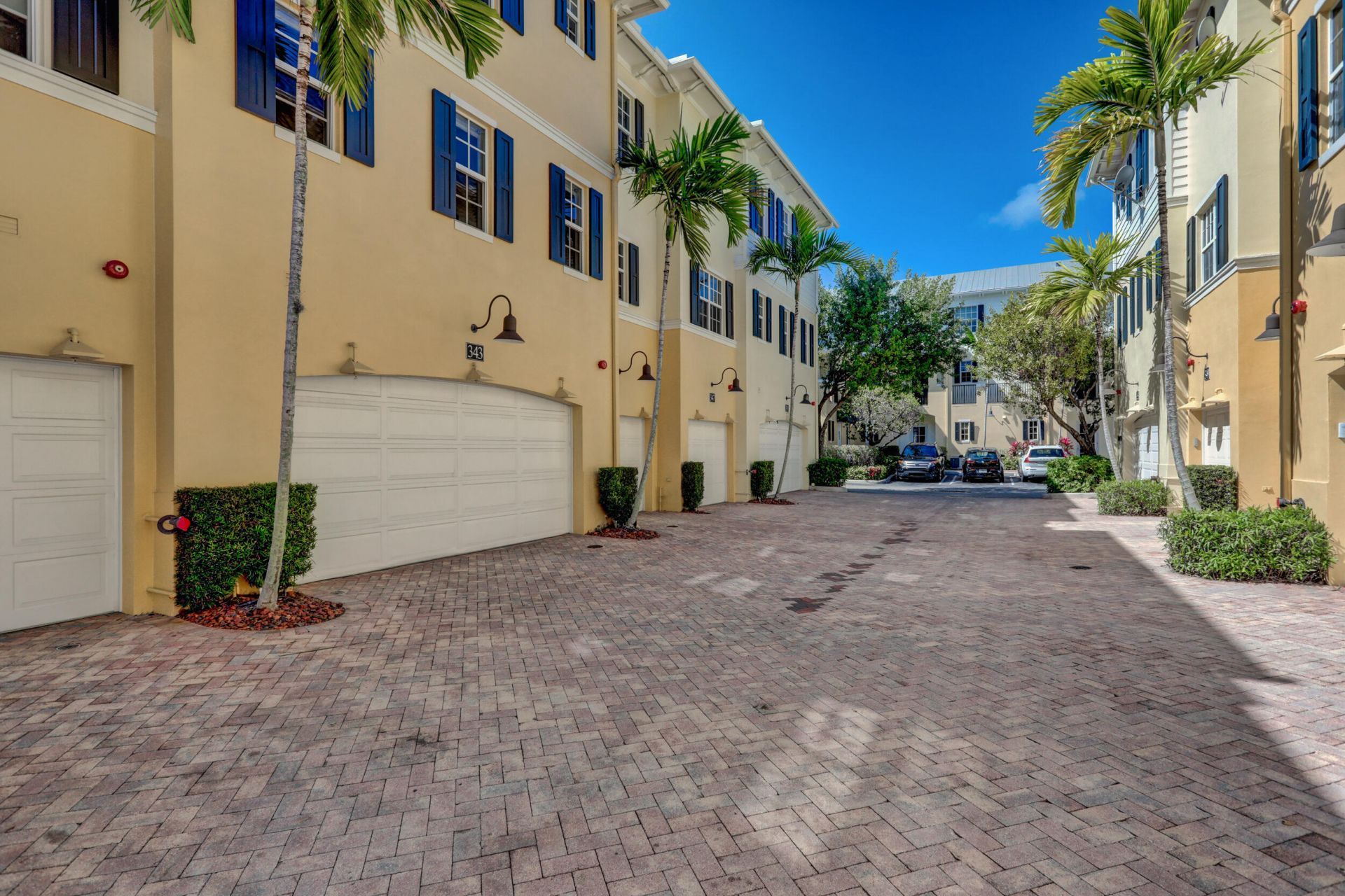 343 Flamingo Drive, West Palm Beach, FL 33401 Photo