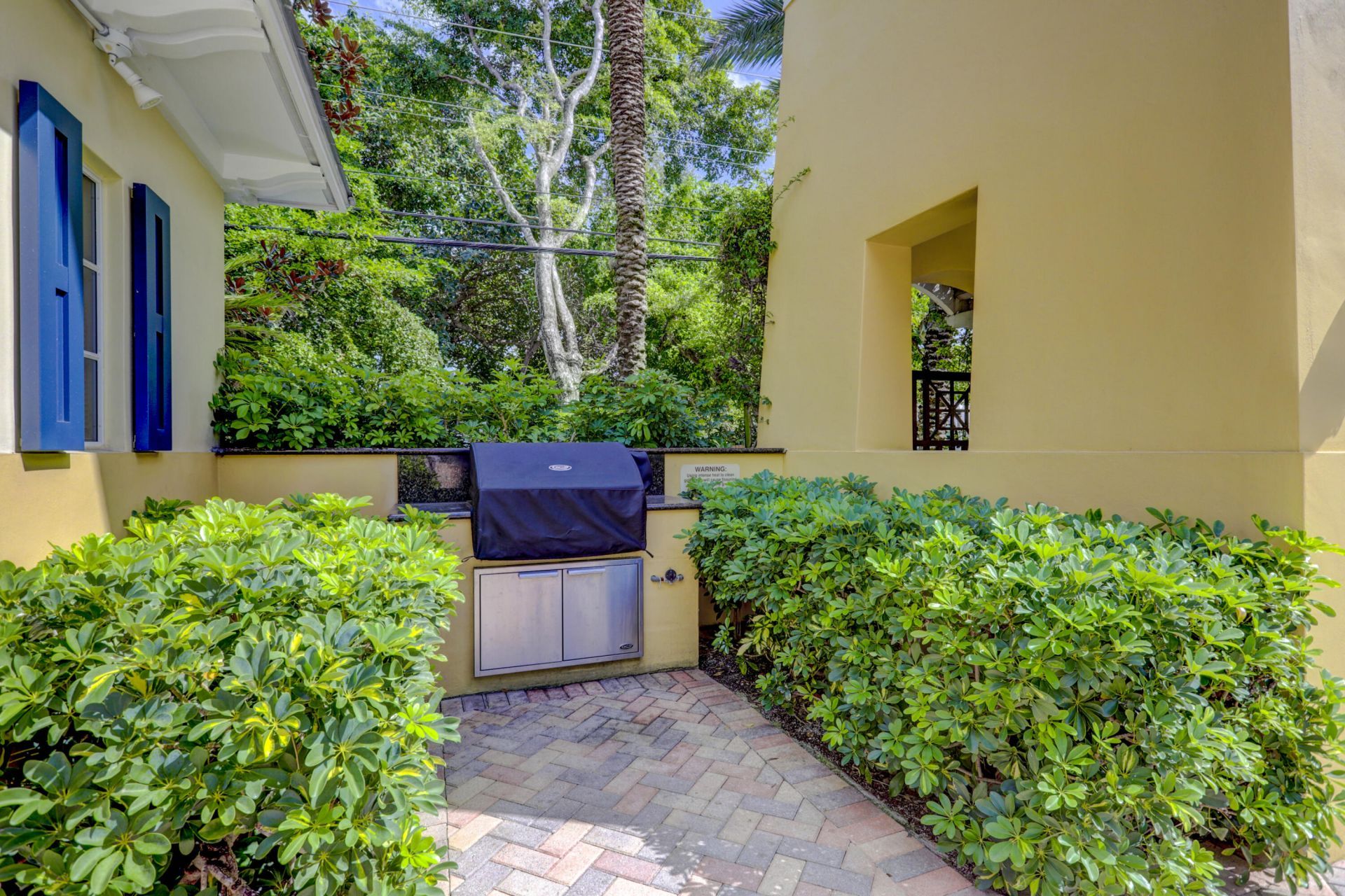 343 Flamingo Drive, West Palm Beach, FL 33401 Photo