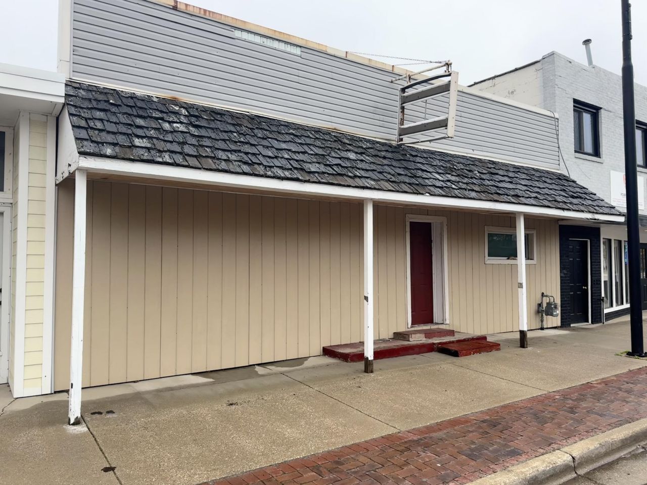 28 S Main, Cedar Springs, MI 49319 Main Photo