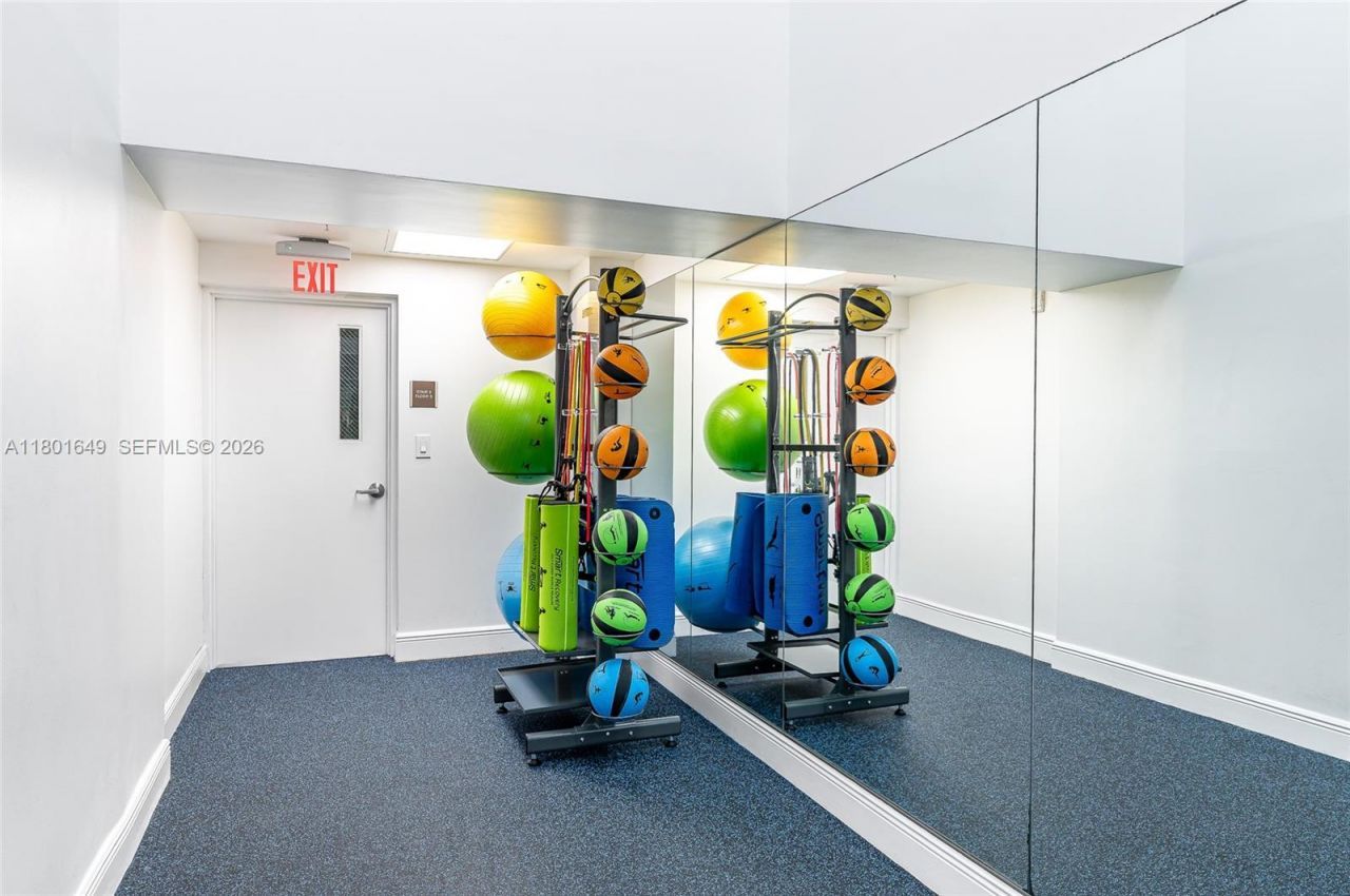 16699 Collins Ave, Unit 3401, Sunny Isles Beach, FL 33160 Photo