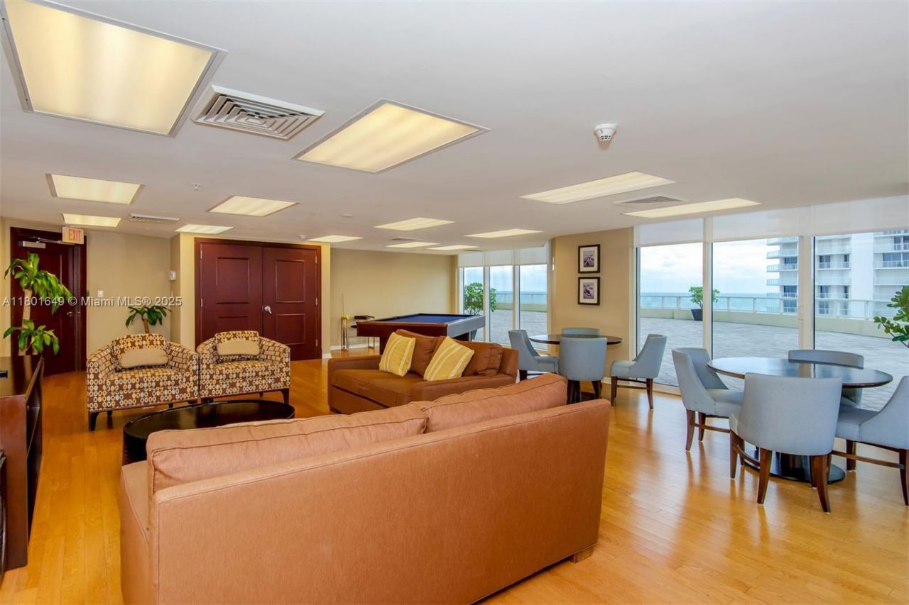 16699 Collins Ave, Unit 3401, Sunny Isles Beach, FL 33160 Photo