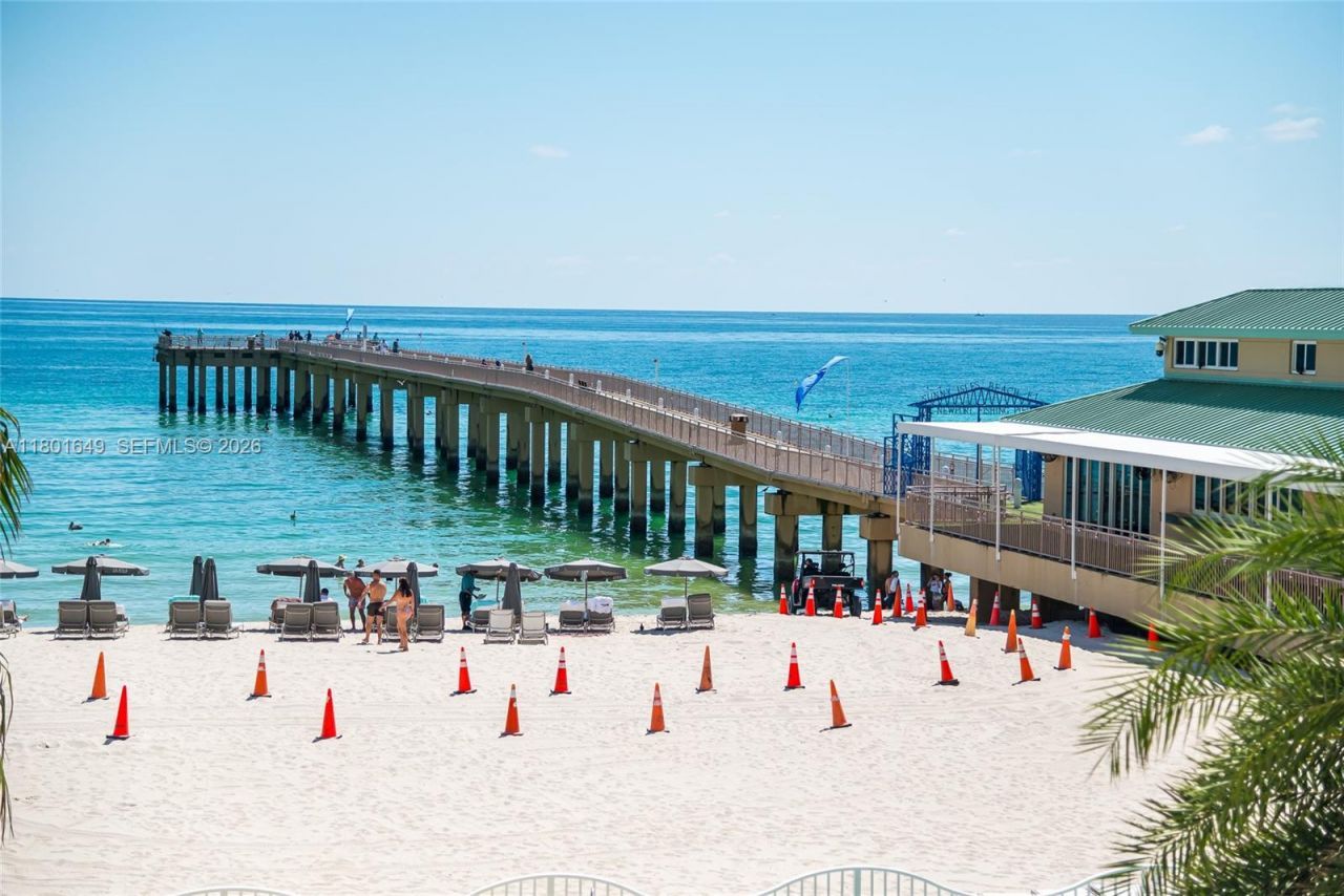 16699 Collins Ave, Unit 3401, Sunny Isles Beach, FL 33160 Photo