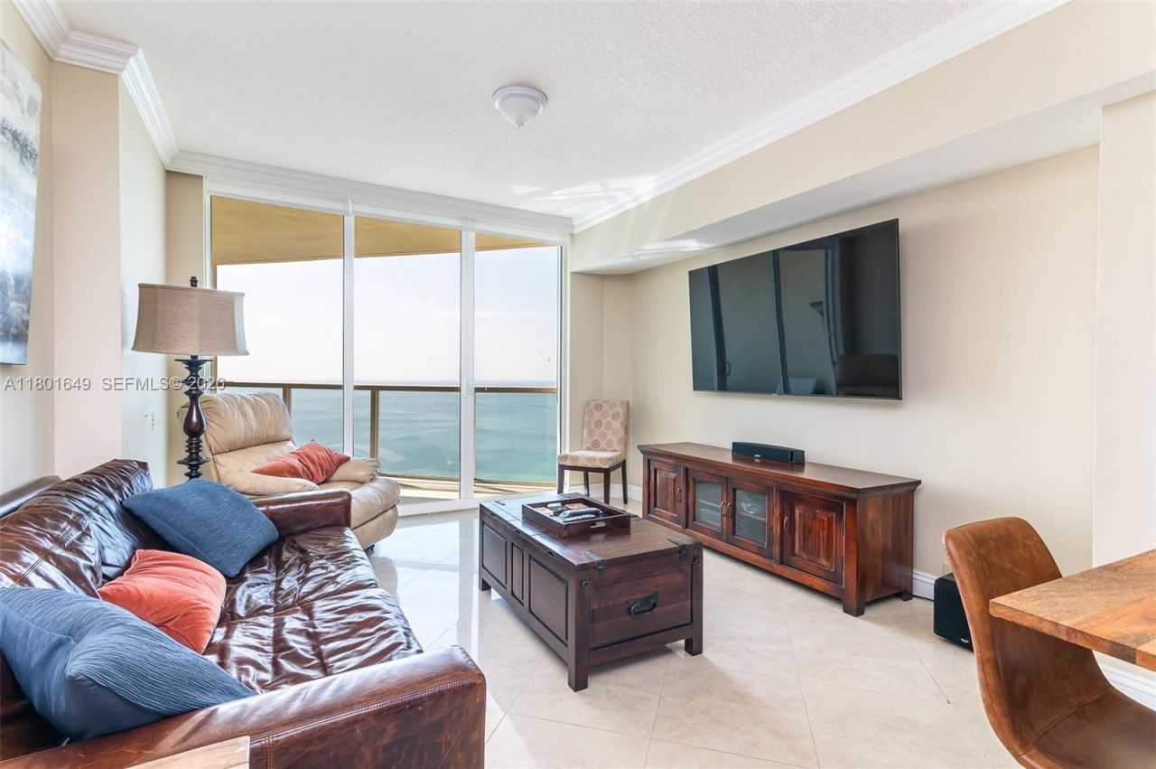16699 Collins Ave, Unit 3401, Sunny Isles Beach, FL 33160 Photo