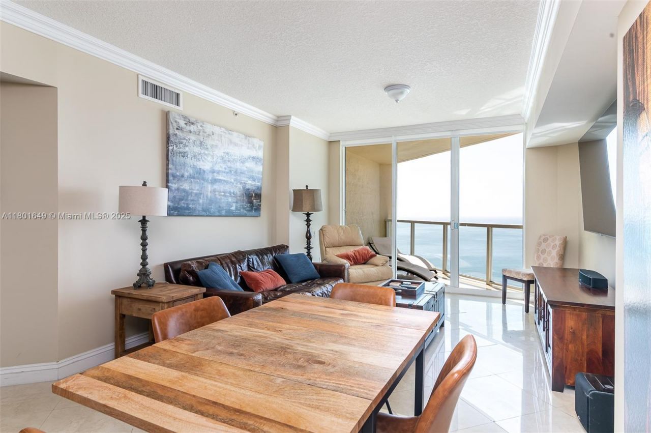 16699 Collins Ave, Unit 3401, Sunny Isles Beach, FL 33160 Photo