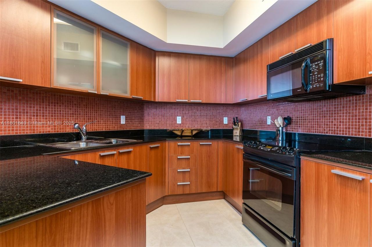 16699 Collins Ave, Unit 3401, Sunny Isles Beach, FL 33160 Photo