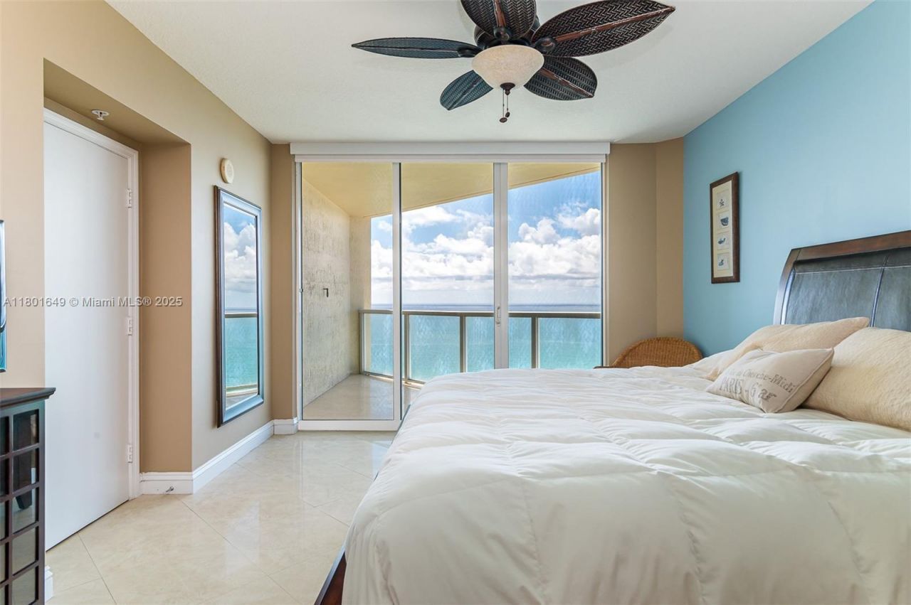16699 Collins Ave, Unit 3401, Sunny Isles Beach, FL 33160 Photo