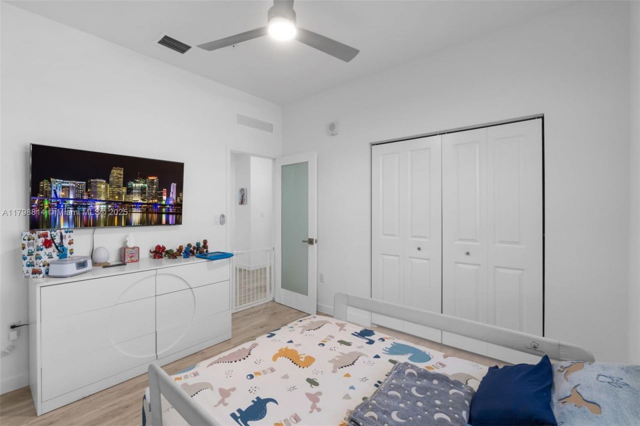 15540 SW 136th St, Unit 212, Miami, FL 33196 Photo