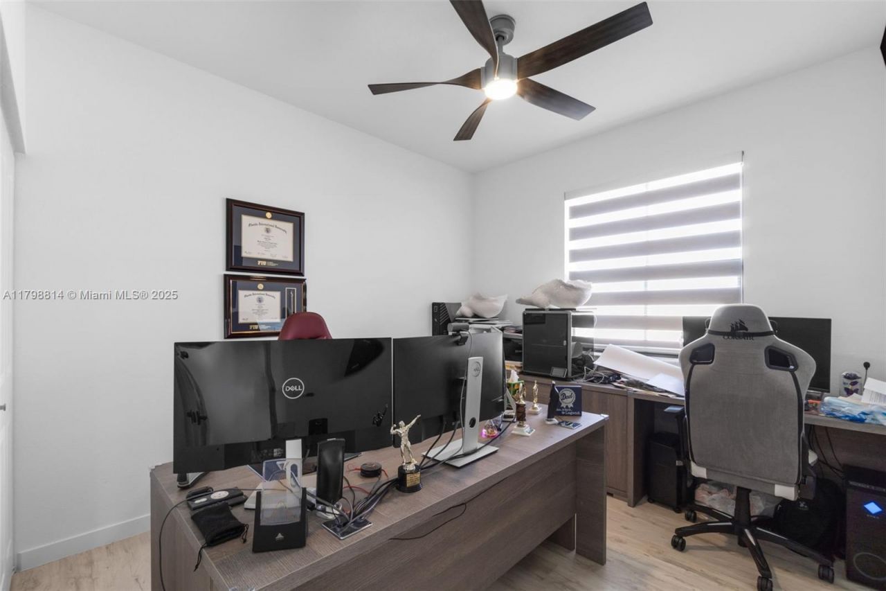 15540 SW 136th St, Unit 212, Miami, FL 33196 Photo