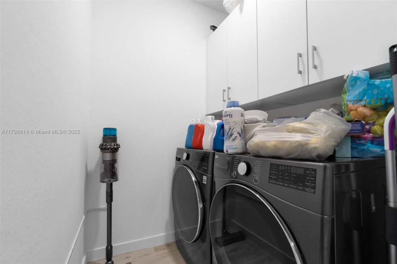 15540 SW 136th St, Unit 212, Miami, FL 33196 Photo