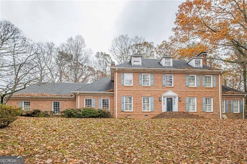 5339 S Richland Creek Road, Buford, GA 30515 Main Photo