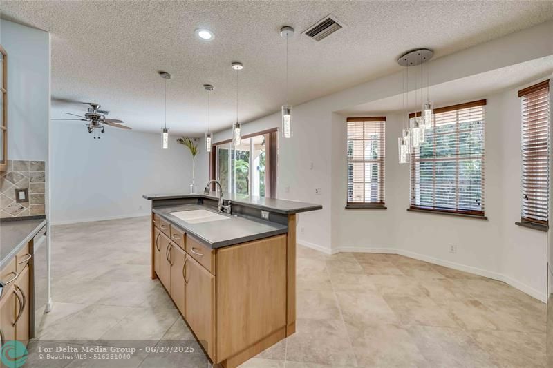 550 Slippery Rock Rd, Weston, FL 33327 Photo