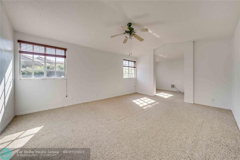 550 Slippery Rock Rd, Weston, FL 33327 Photo