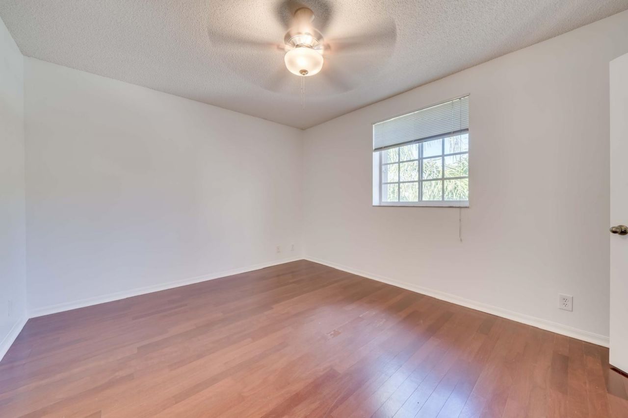 550 Slippery Rock Rd, Weston, FL 33327 Photo