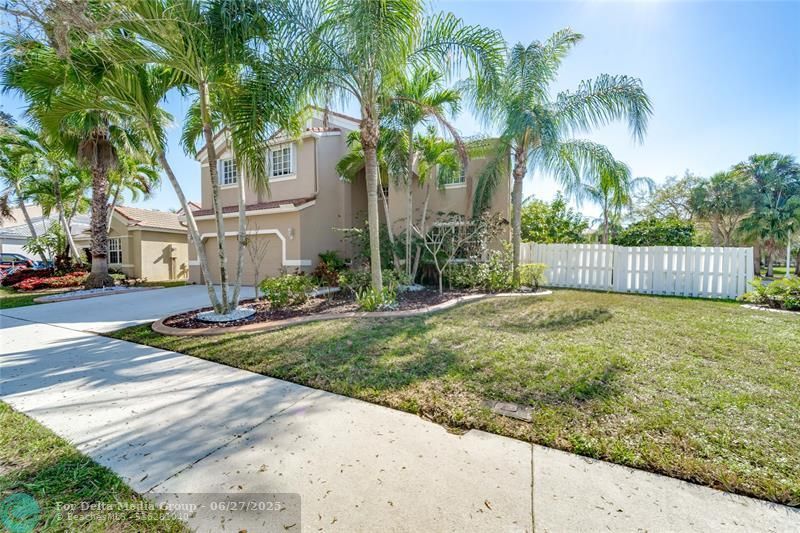 550 Slippery Rock Rd, Weston, FL 33327 Photo