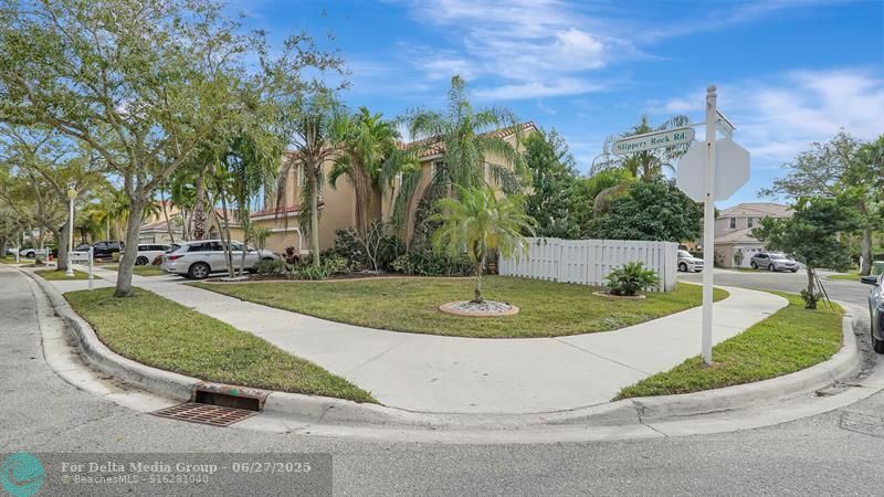 550 Slippery Rock Rd, Weston, FL 33327 Photo