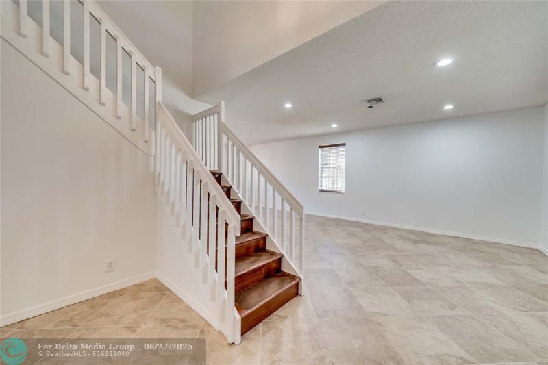 550 Slippery Rock Rd, Weston, FL 33327 Photo