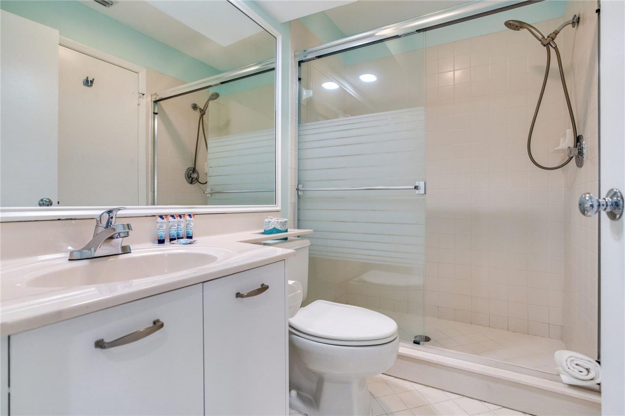 6171 Bahia Del Mar Boulevard, Unit 216, Saint Petersburg, FL 33715 Photo