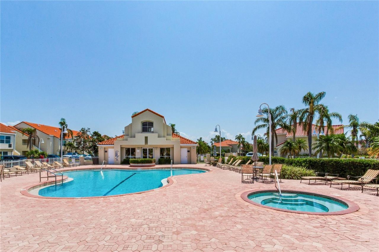 6171 Bahia Del Mar Boulevard, Unit 216, Saint Petersburg, FL 33715 Photo