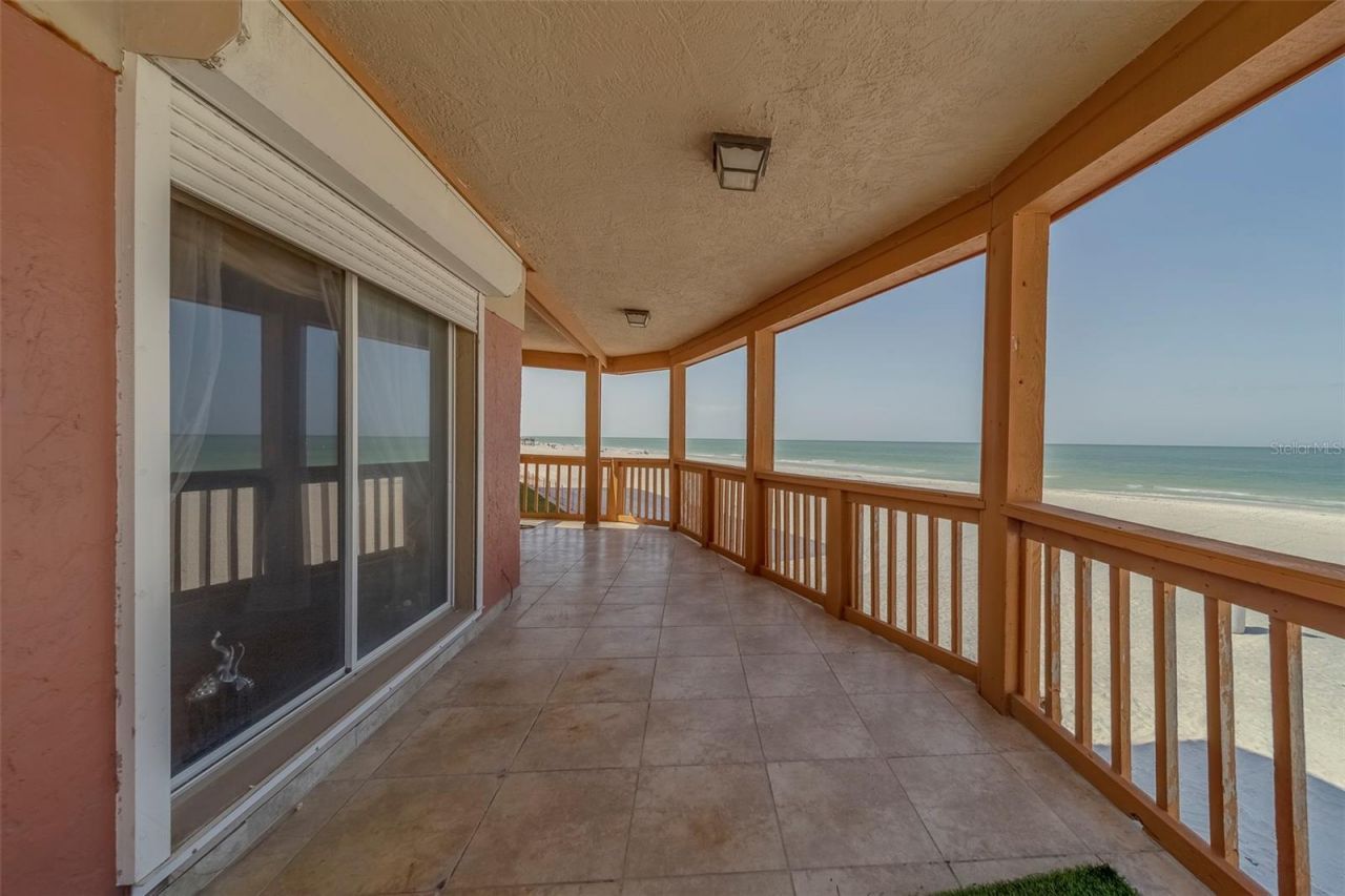 17606 Lee Avenue, Redington Shores, FL 33708 Photo