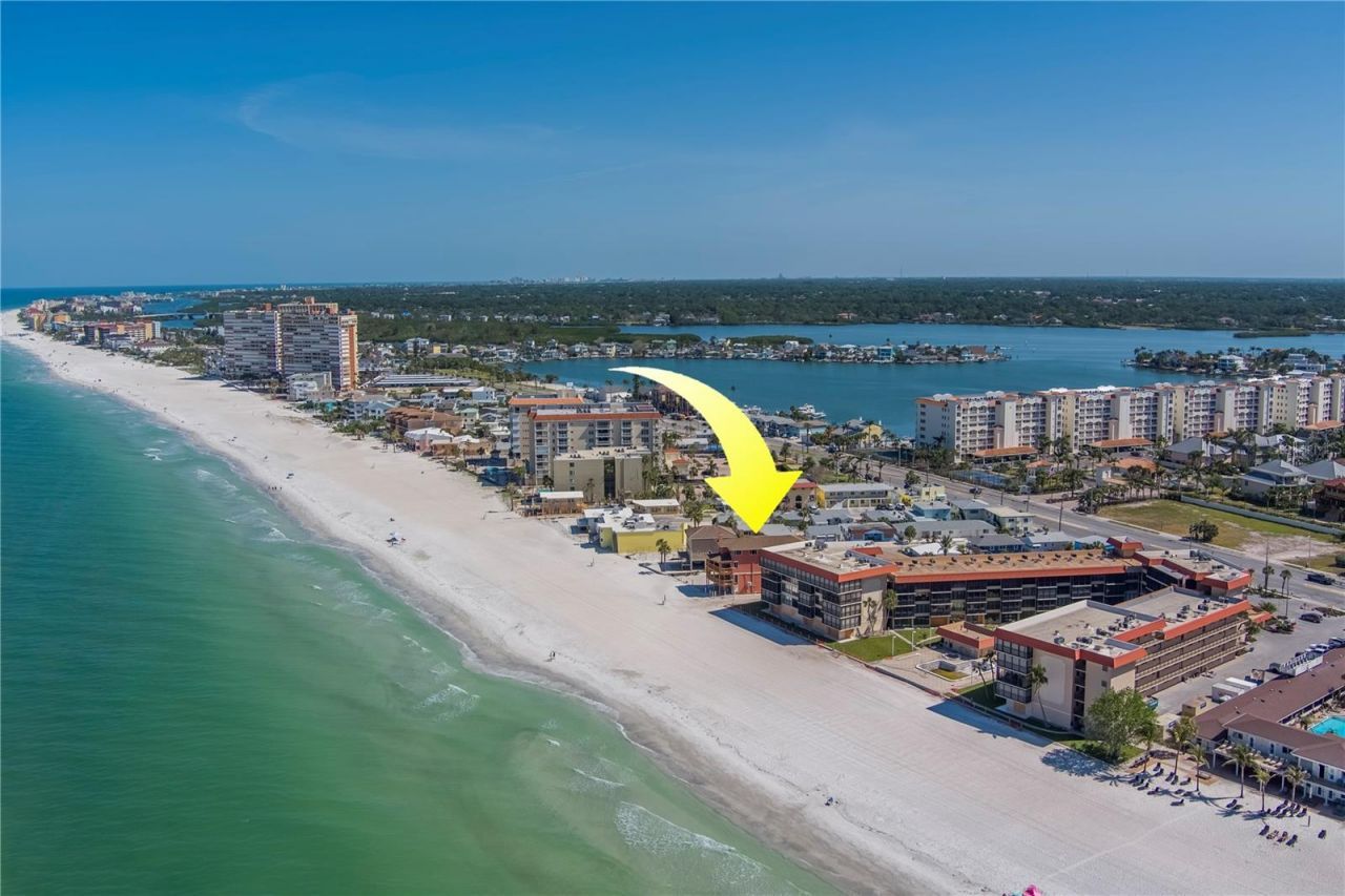 17606 Lee Avenue, Redington Shores, FL 33708 Photo