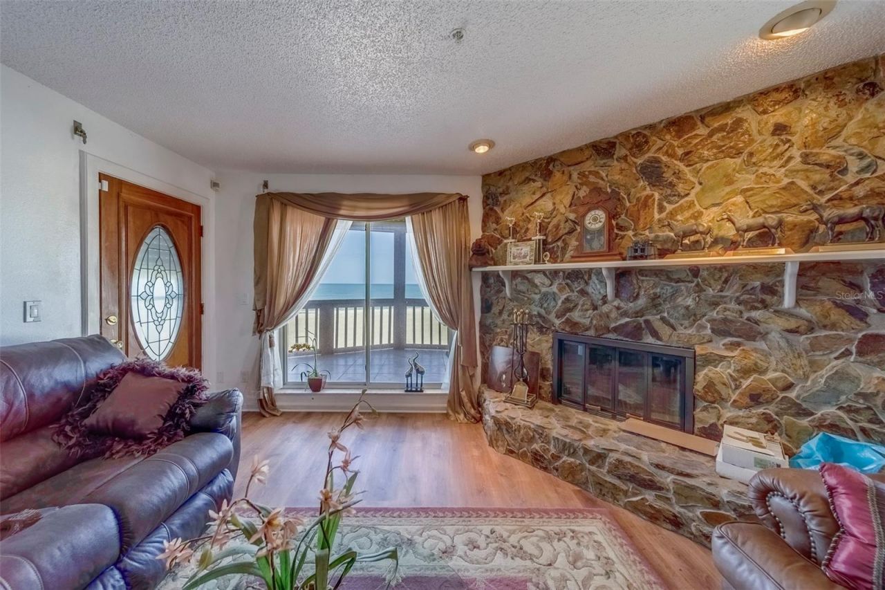 17606 Lee Avenue, Redington Shores, FL 33708 Photo