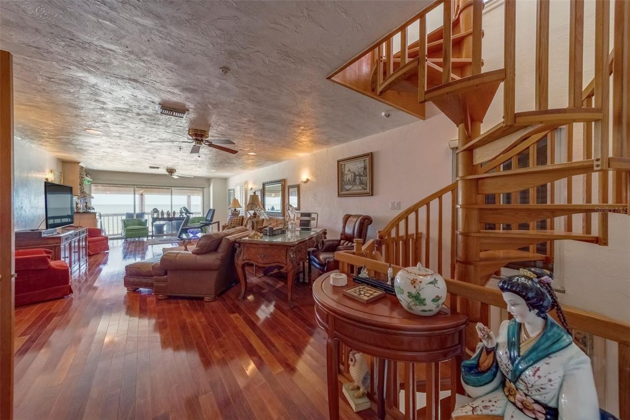 17606 Lee Avenue, Redington Shores, FL 33708 Photo