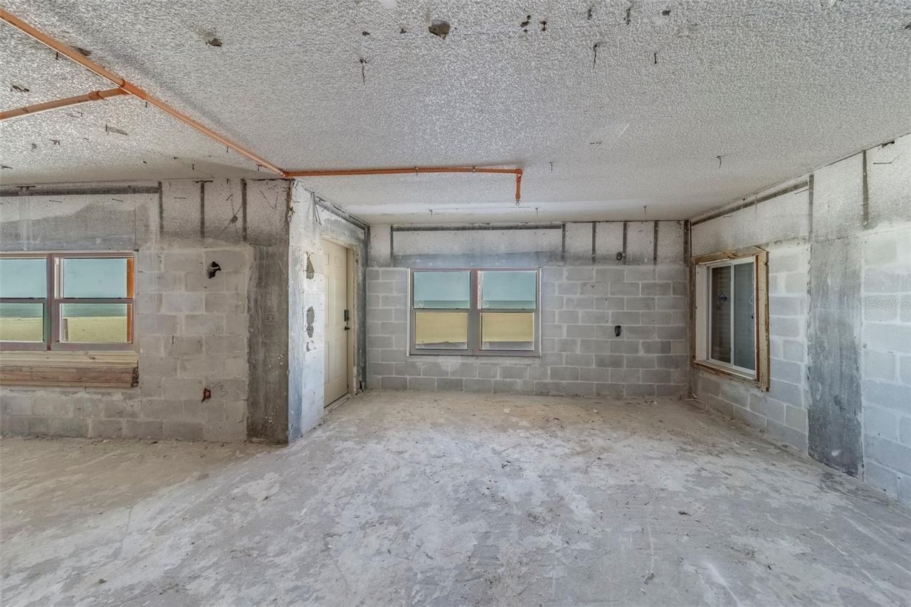 17606 Lee Avenue, Redington Shores, FL 33708 Photo