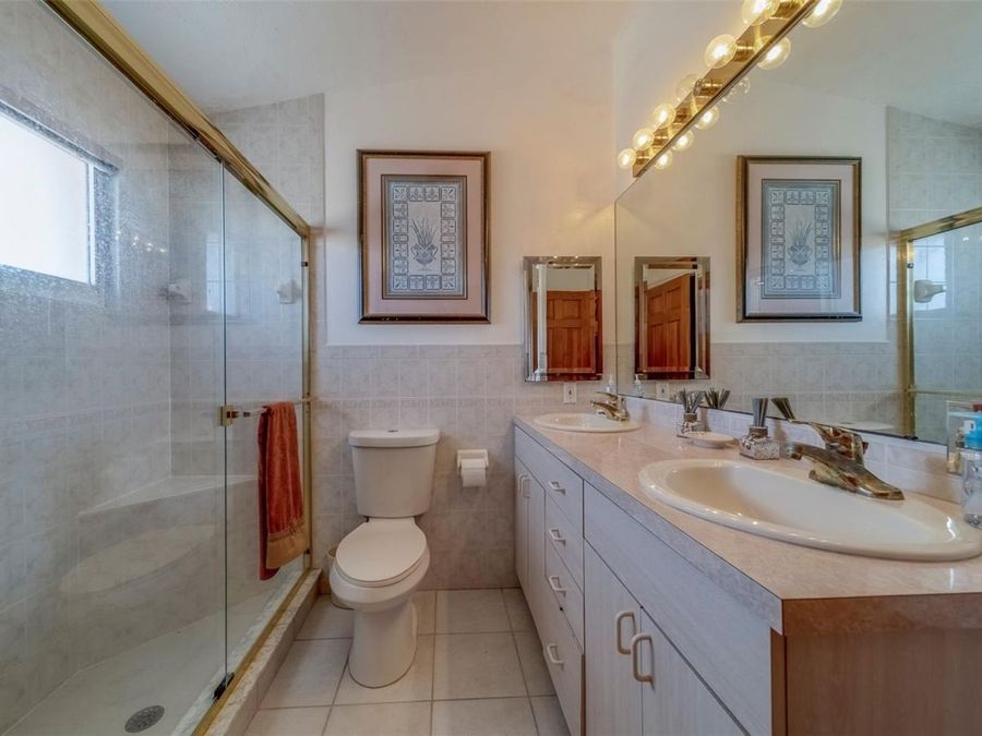 Property Image 76