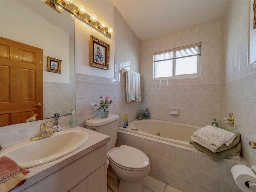 Property Image 77