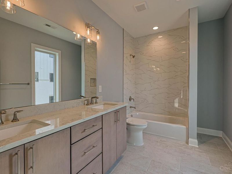 5070 Arabella Circle, Blue Ash, OH 45242 Photo 18